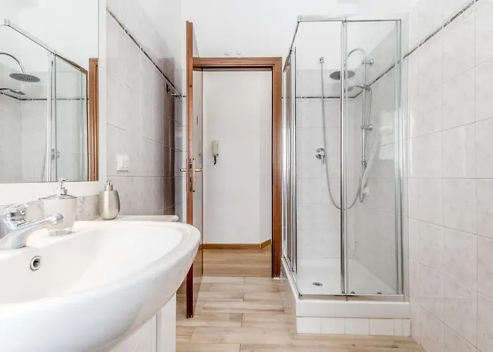 Tiburtina White House דירה *