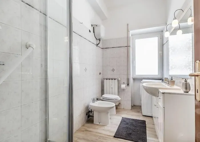 Tiburtina White House דירה